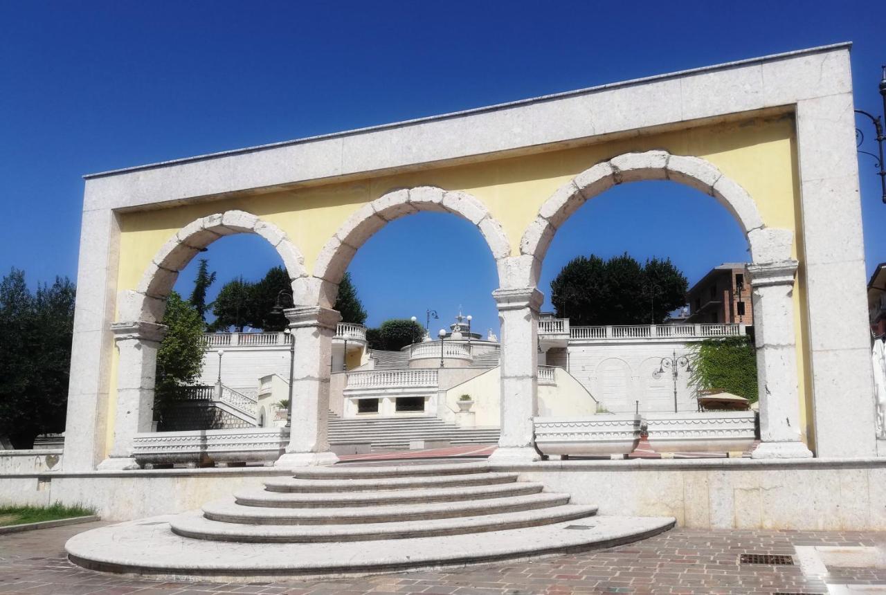 I Tre Archi Grottaminarda Exterior photo